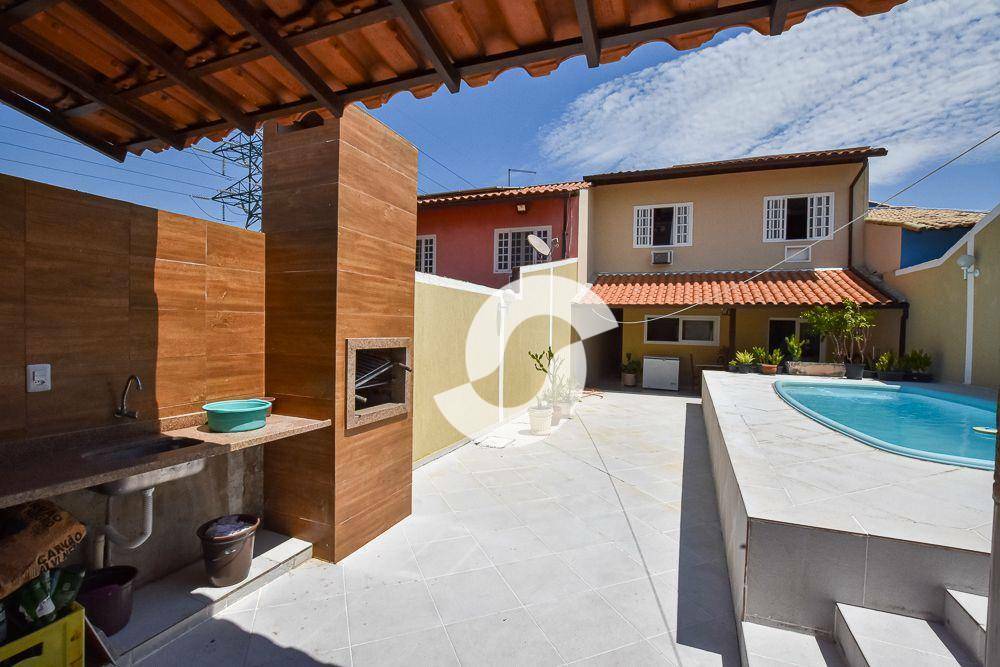 Casa à venda com 4 quartos, 150m² - Pendotiba,Niterói