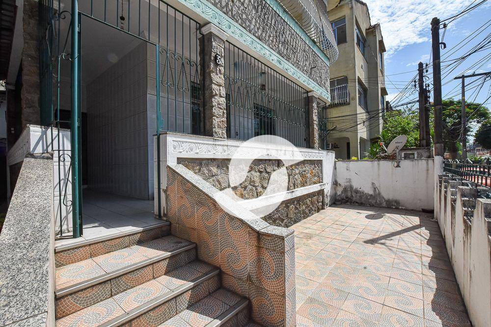 Casa à venda com 5 quartos, 140m² - Barreto,Niterói
