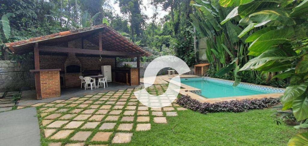 Casa à venda com 5 quartos, 381m² - Itaipu,Niterói