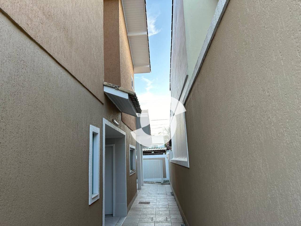  - Casa com 6 dormitórios à venda, 412 m² por R$ 1.500.000,00 - Serra Grande - Niterói/RJ