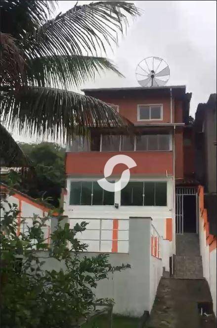 Casa à venda com 4 quartos, 200m² - Vila Progresso,Niterói
