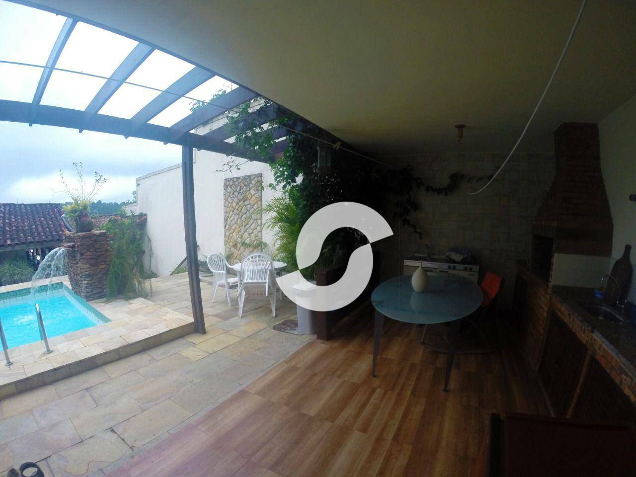  - Casa com 4 dormitórios à venda, 271 m² por R$ 990.000,00 - Badu - Niterói/RJ