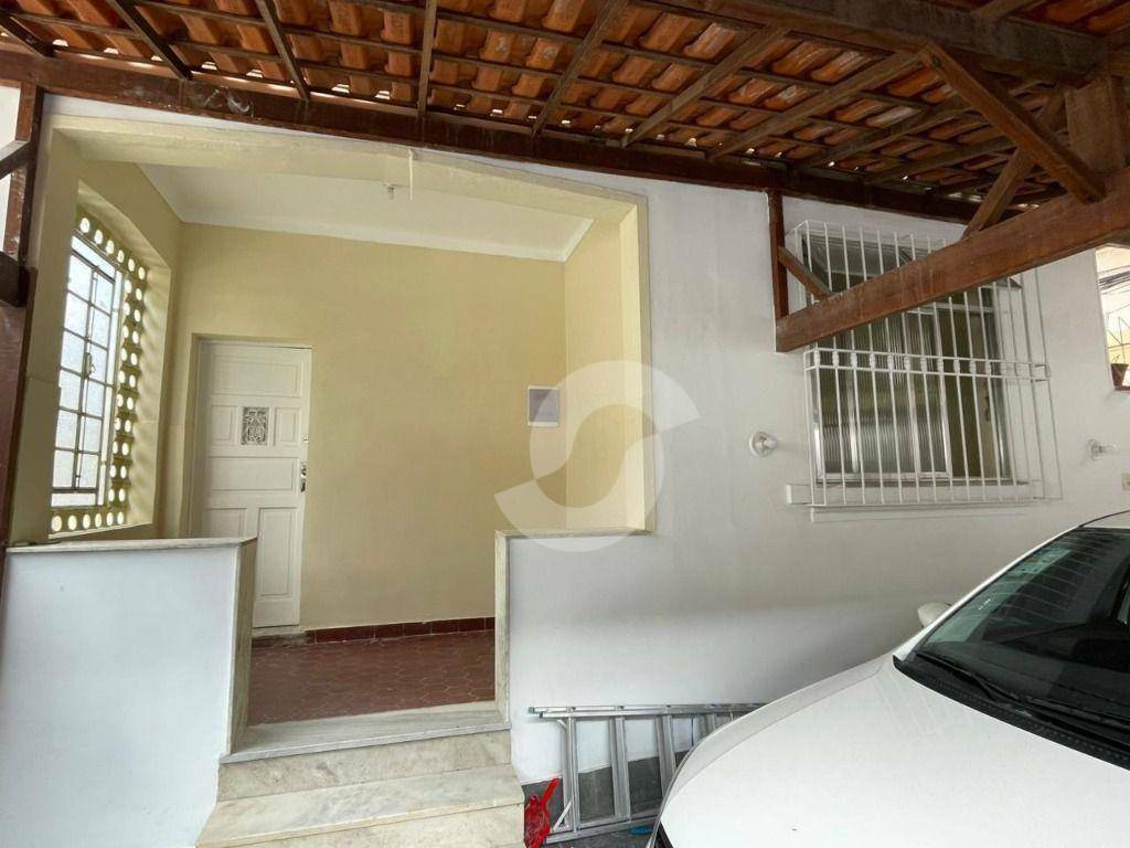 Casa à venda com 2 quartos, 105m² - Fonseca,Niterói