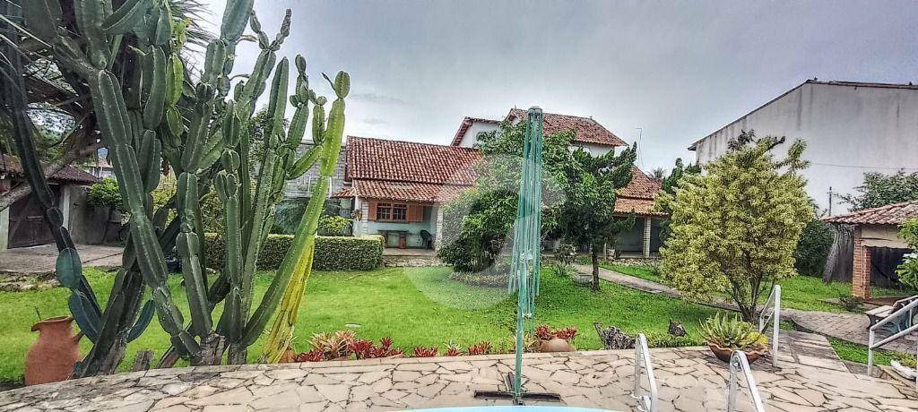 Casa à venda com 3 quartos, 218m² - Loteamento Maravista,Niterói