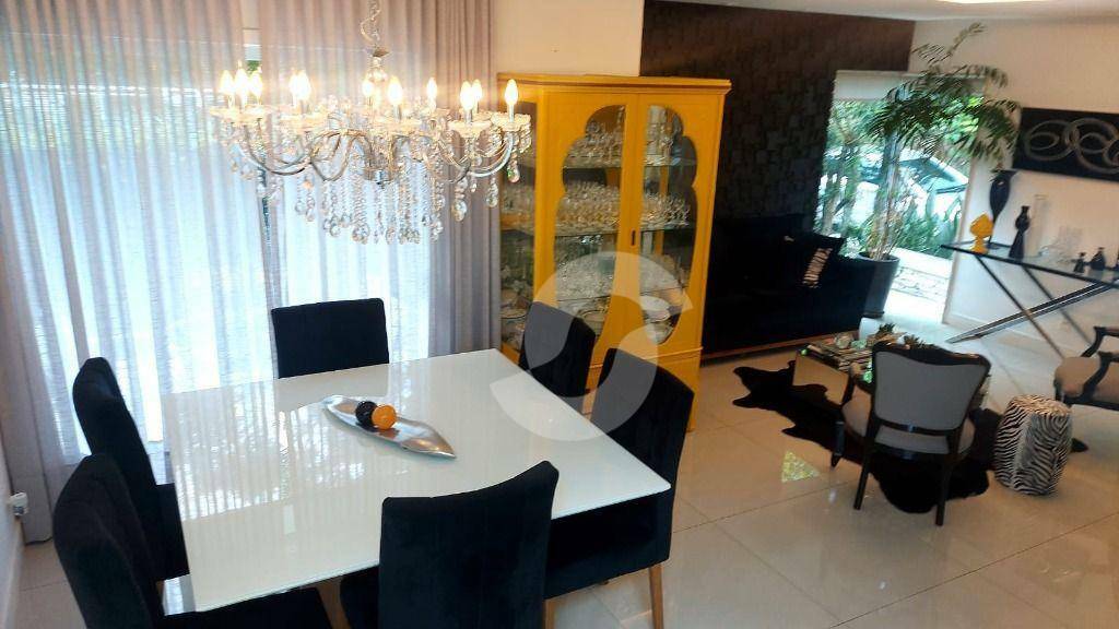  - Casa com 3 dormitórios à venda, 300 m² por R$ 1.900.000,00 - Vila Progresso - Niterói/RJ