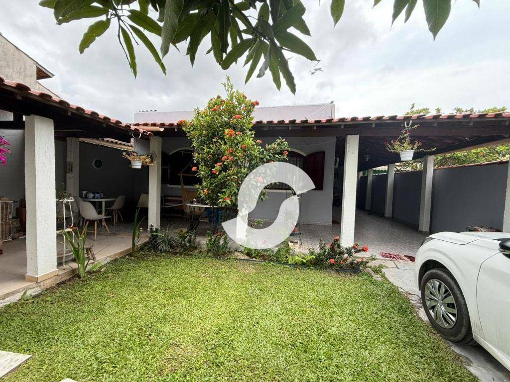 Casa à venda com 2 quartos, 140m² - Serra Grande,Niterói