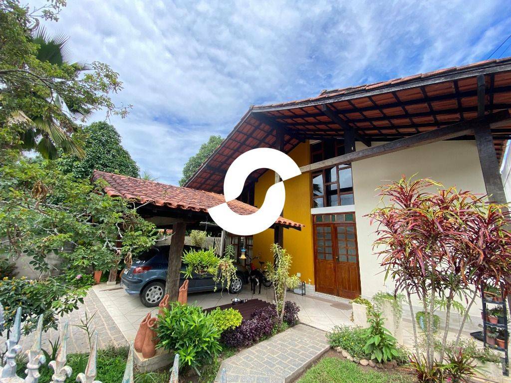 Casa à venda com 4 quartos, 187m² - Itaipu,Niterói