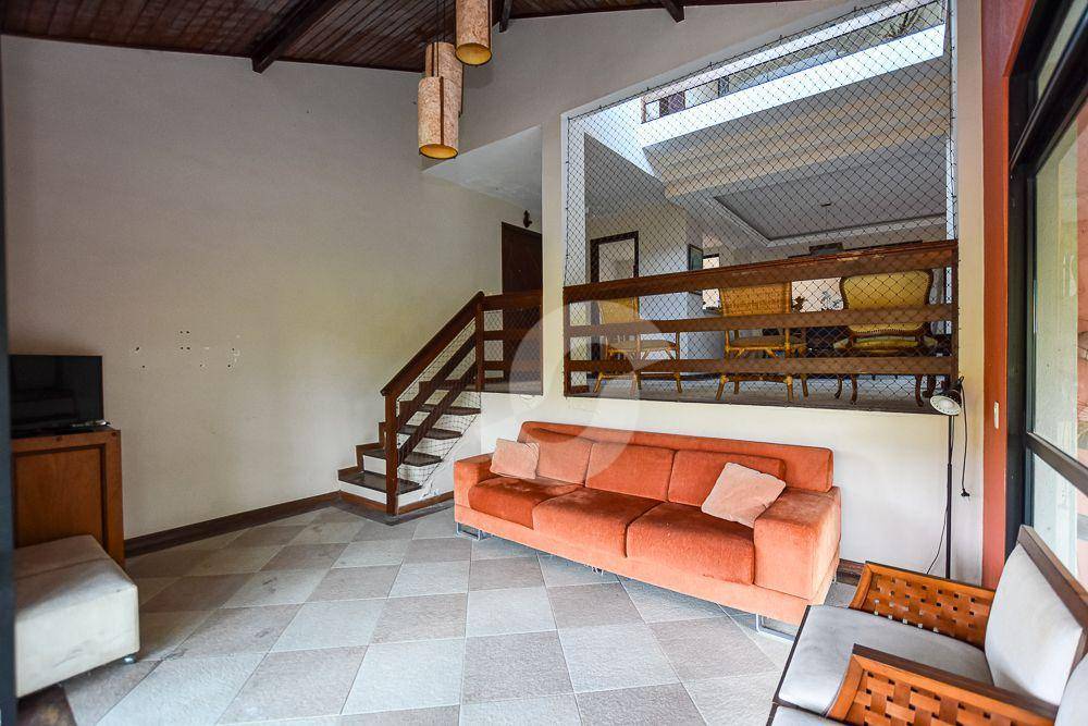  - Casa com 4 dormitórios à venda, 180 m² por R$ 990.000,00 - Badu - Niterói/RJ