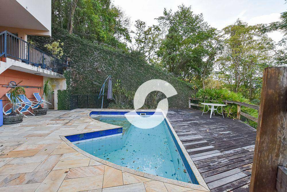 Casa à venda com 4 quartos, 180m² - Badu,Niterói