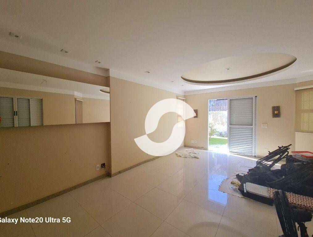 Casa à venda com 4 quartos, 210m² - São Francisco,Niterói