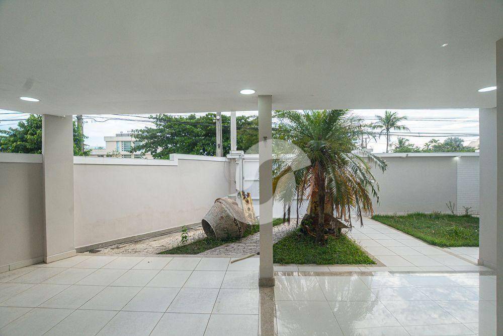  - Casa com 4 dormitórios à venda, 350 m² por R$ 3.895.000,00 - Camboinhas - Niterói/RJ