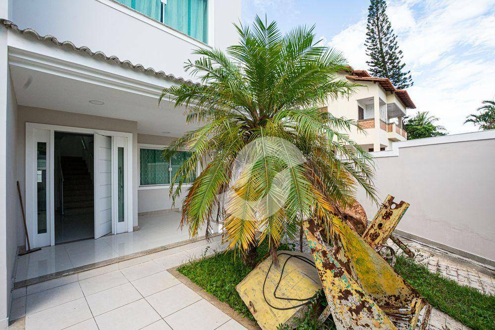 Casa à venda com 4 quartos, 350m² - Camboinhas,Niterói