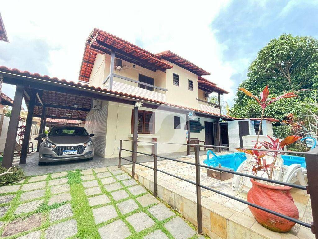 Casa à venda com 6 quartos, 456m² - Itacoatiara,Niterói