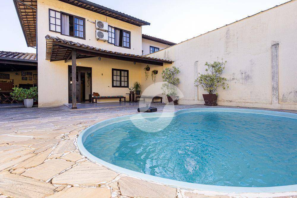 Casa à venda com 3 quartos, 158m² - Serra Grande,Niterói