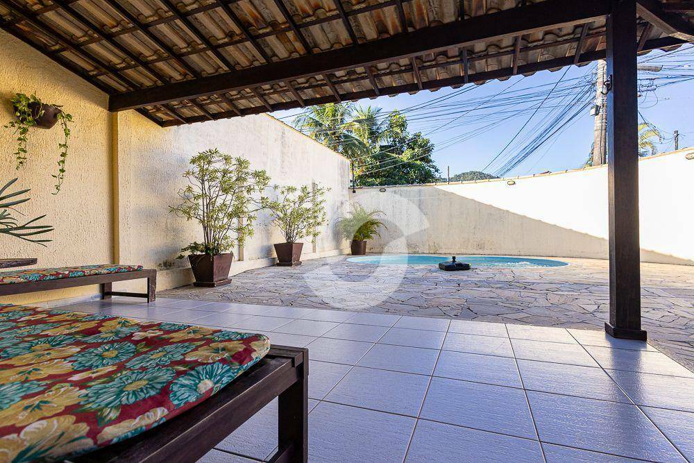 Casa à venda com 3 quartos, 158m² - Serra Grande,Niterói