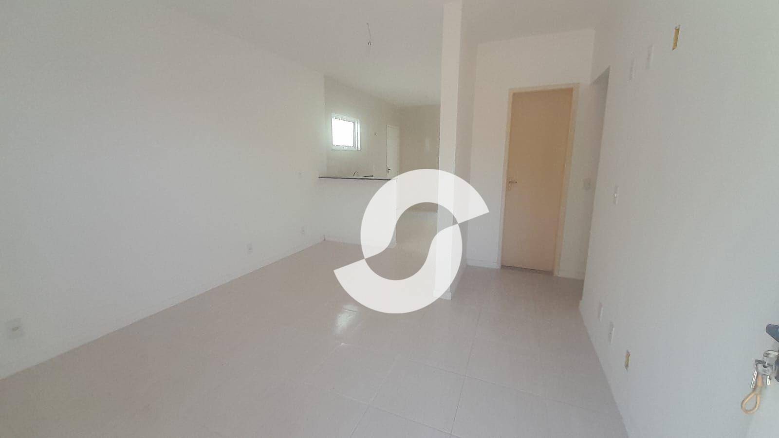 Casa à venda com 2 quartos, 56m² - Sape,Niterói