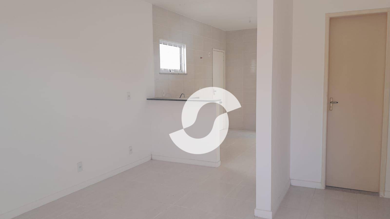  - Casa com 2 dormitórios à venda, 56 m² por R$ 275.000,00 - Sape - Niterói/RJ