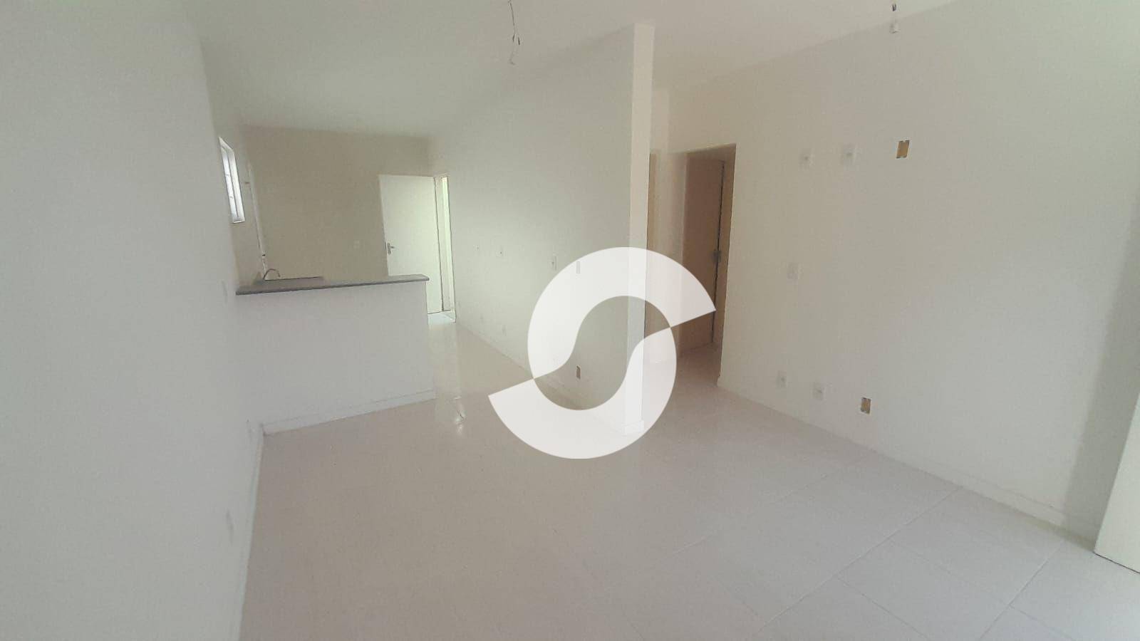  - Casa com 2 dormitórios à venda, 56 m² por R$ 265.000,00 - Sape - Niterói/RJ