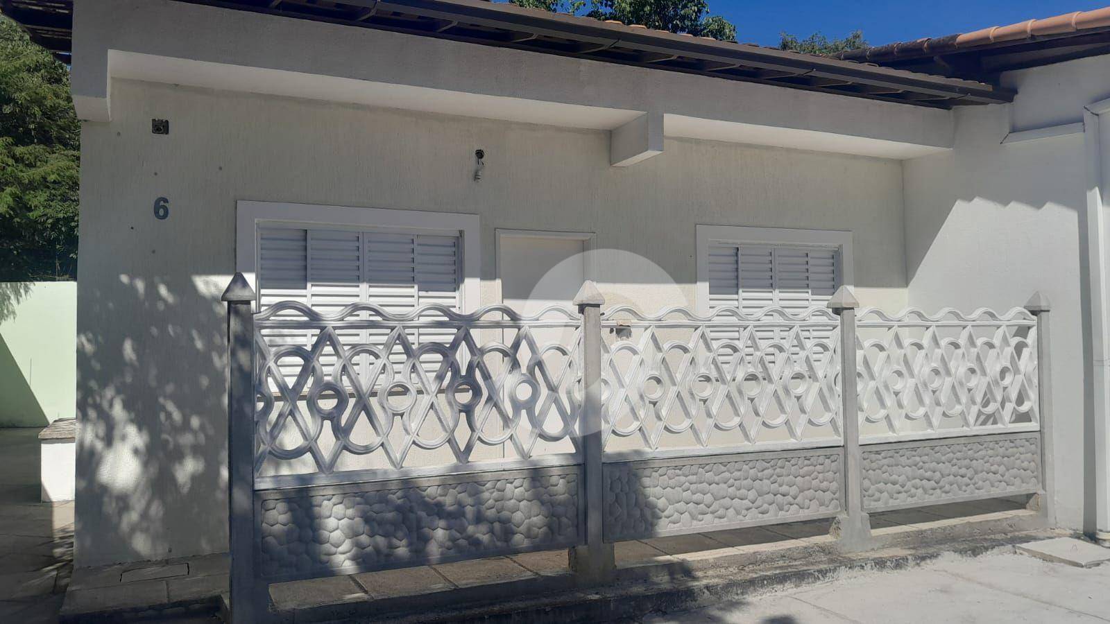Casa à venda com 2 quartos, 56m² - Sape,Niterói