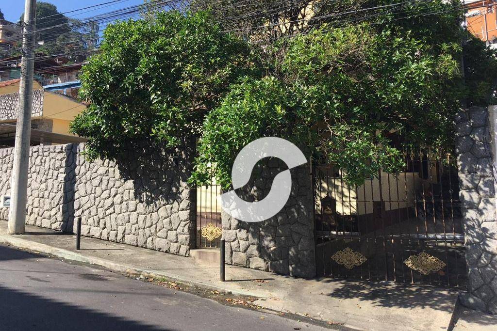 Casa à venda com 4 quartos, 400m² - Fonseca,Niterói