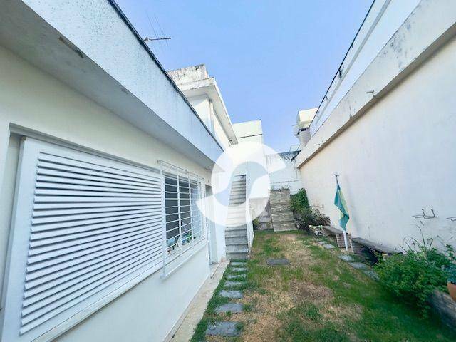 Casa à venda com 3 quartos, 299m² - São Francisco,Niterói