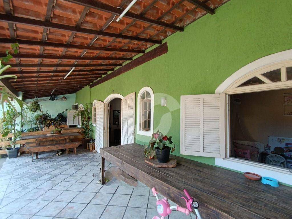  - Casa com 2 dormitórios à venda, 90 m² por R$ 450.000,00 - Itaipu - Niterói/RJ