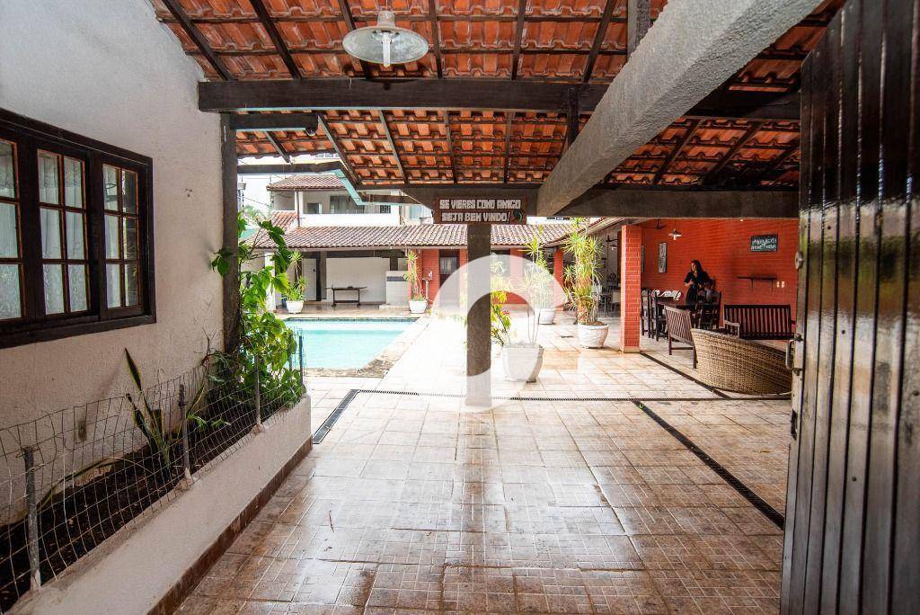 Casa à venda com 7 quartos, 452m² - Itaipu,Niterói