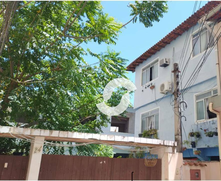 Casa à venda com 5 quartos, 450m² - Santa Rosa,Niterói