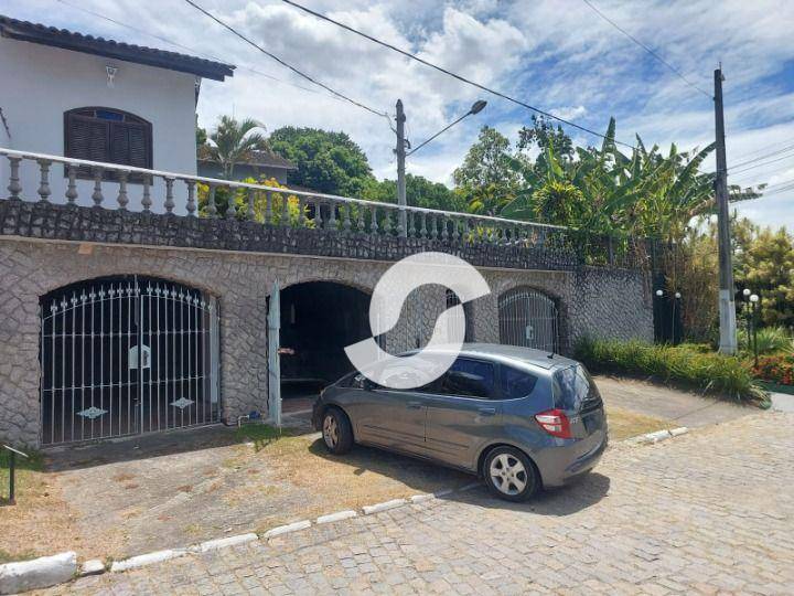 Casa à venda com 4 quartos, 400m² - Maria Paula,Niterói