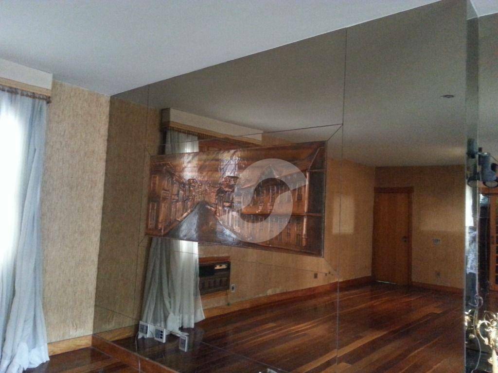  - Casa de 4 Quartos, 1 Suíte