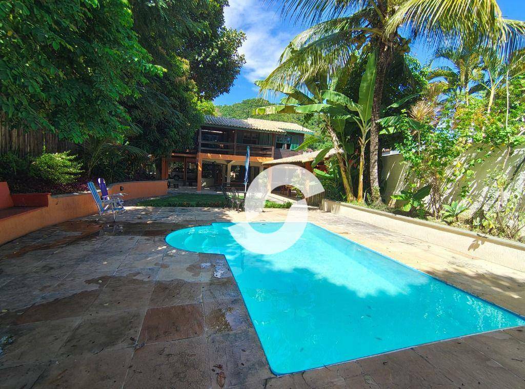  - Casa com 3 dormitórios à venda, 339 m² por R$ 1.480.000,00 - Piratininga - Niterói/RJ