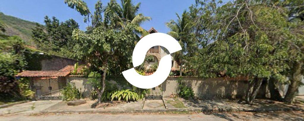 Casa à venda com 5 quartos, 350m² - Itaipu,Niterói
