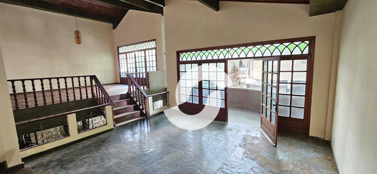  - Casa com 5 dormitórios à venda, 194 m² por R$ 1.570.000,00 - Charitas - Niterói/RJ