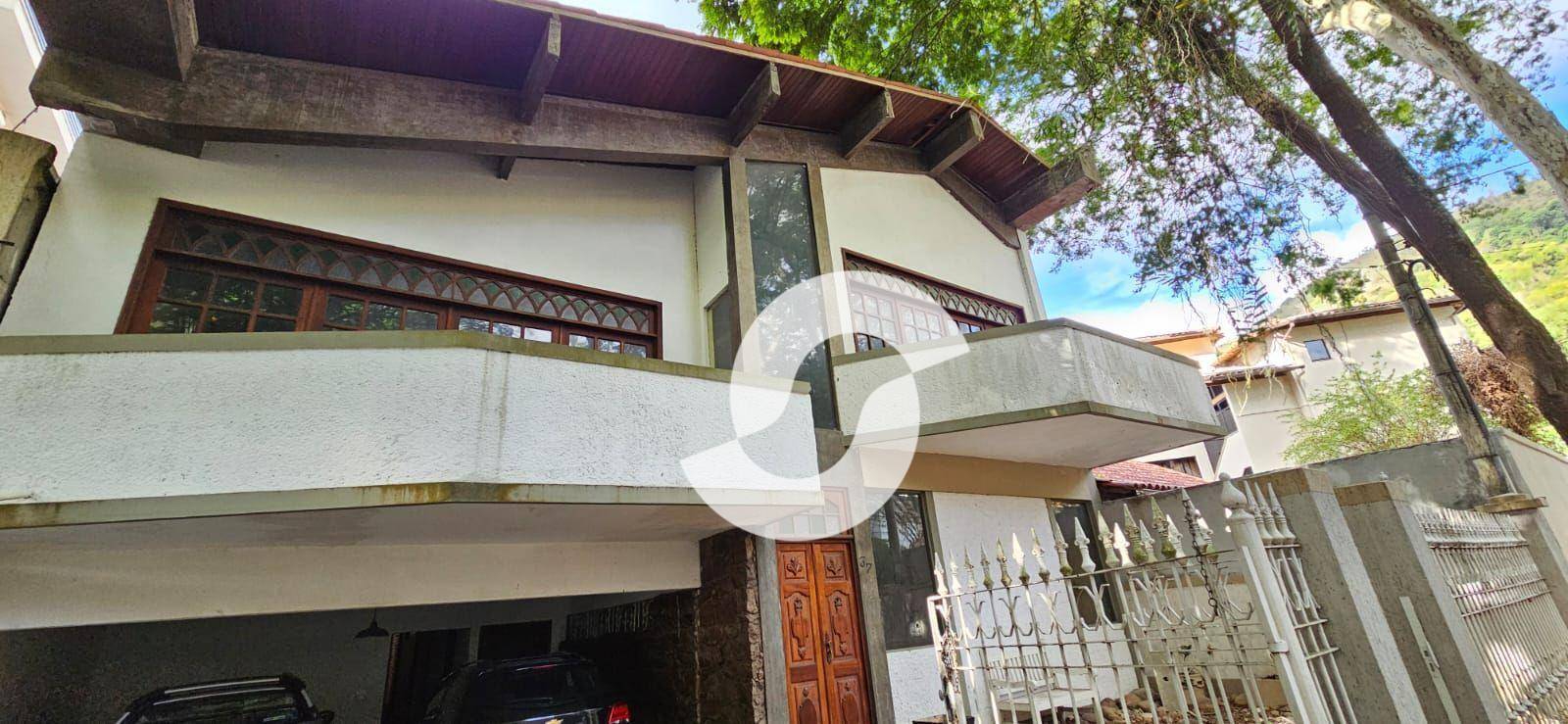 Casa à venda com 5 quartos, 194m² - Charitas,Niterói