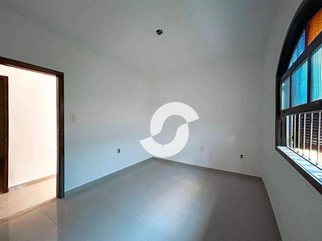  - Casa com 3 dormitórios à venda, 251 m² por R$ 690.000,00 - Maravista - Niterói/RJ