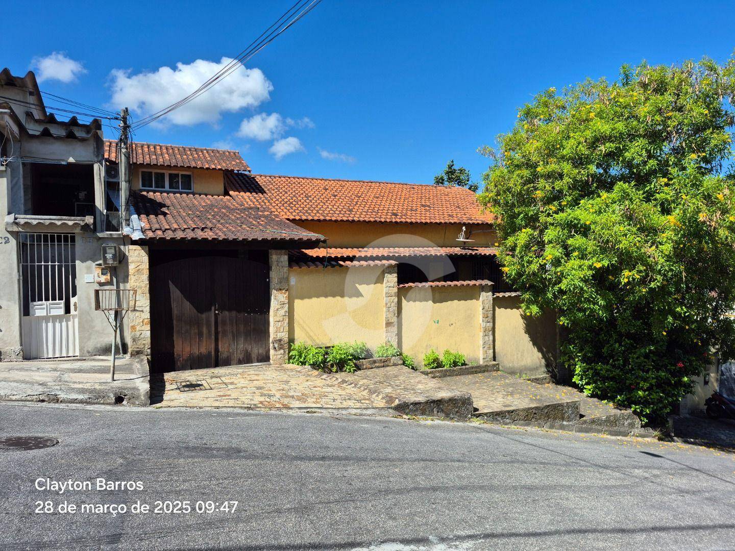 Casa à venda com 4 quartos, 120m² - Sape,Niterói
