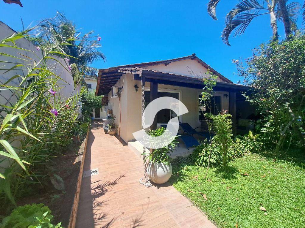 Casa à venda com 4 quartos, 254m² - Itaipu,Niterói