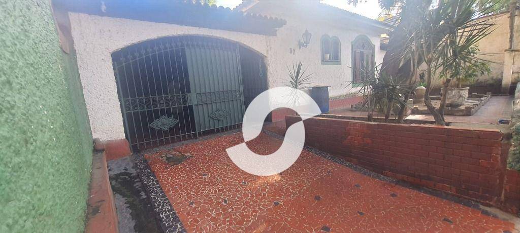 Casa à venda com 5 quartos, 246m² - Fonseca,Niterói