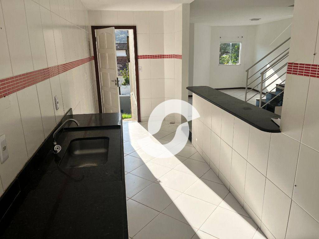 Casa à venda com 3 quartos, 120m² - Serra Grande,Niterói