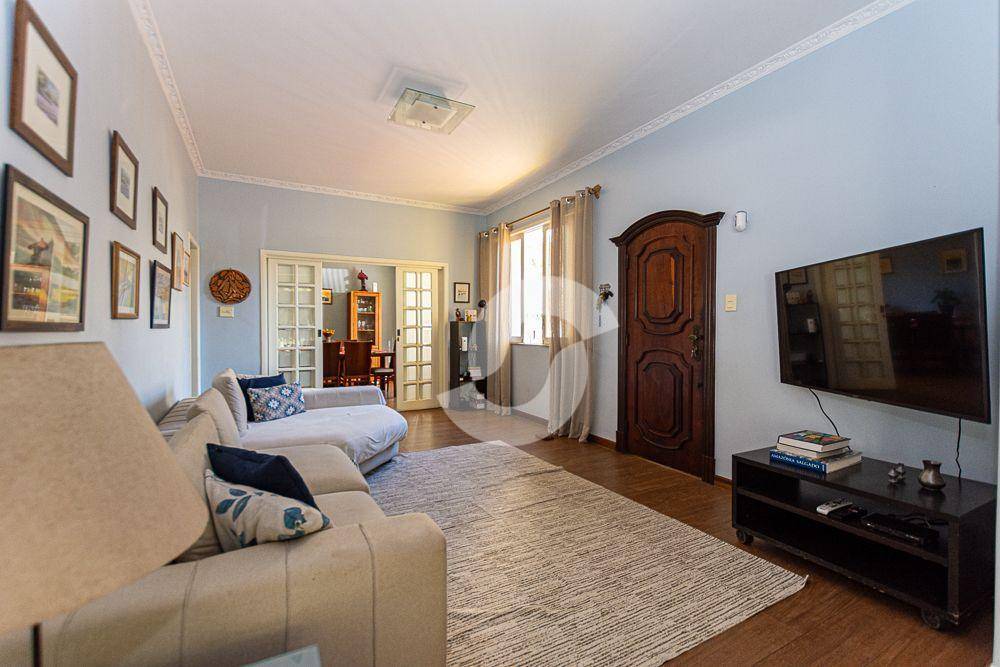  - Casa à venda, 216 m² por R$ 1.400.000,00 - Pe Pequeno - Niterói/RJ