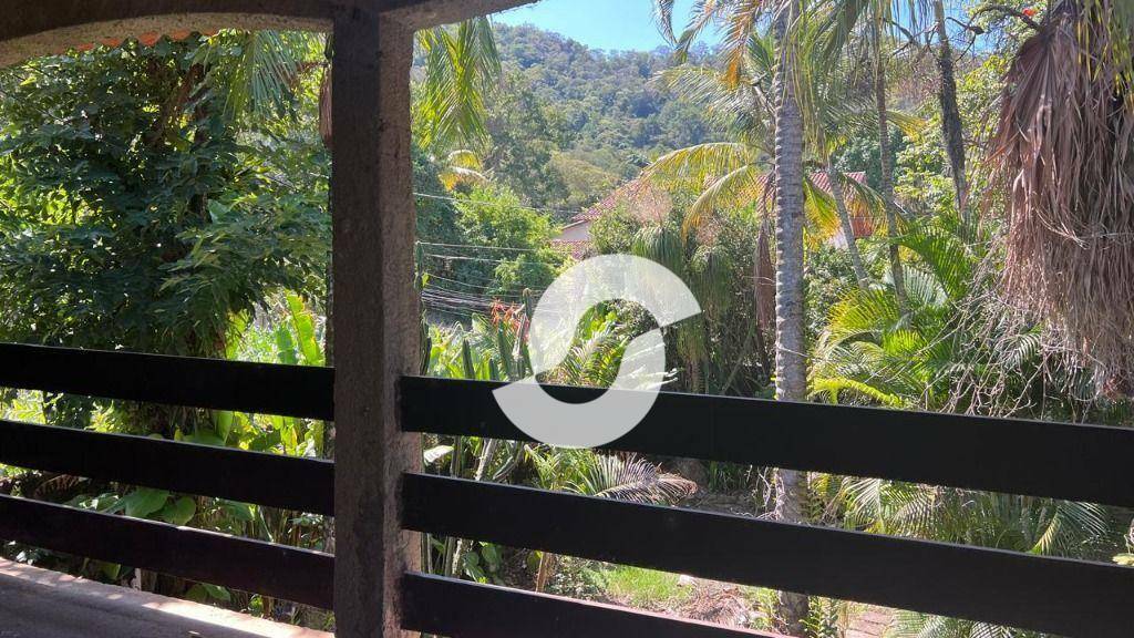 Casa à venda com 5 quartos, 254m² - Engenho do Mato,Niterói