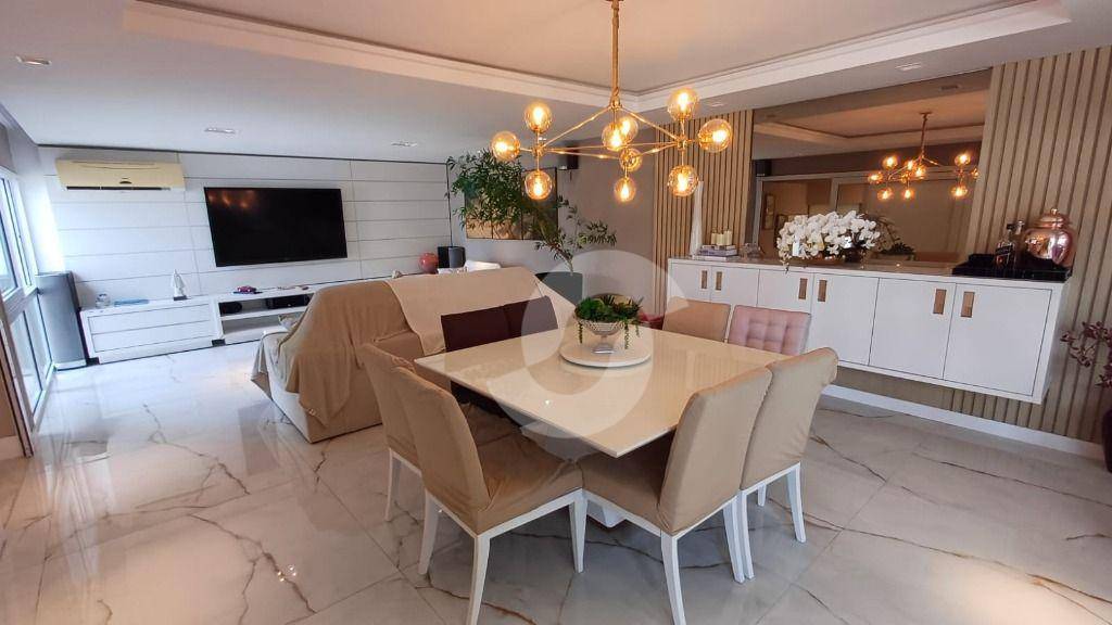 Casa à venda com 3 quartos, 400m² - São Francisco,Niterói