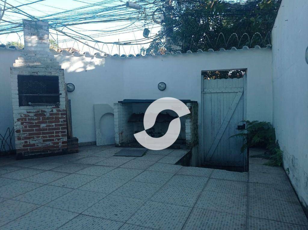Casa à venda com 4 quartos, 100m² - São Francisco,Niterói