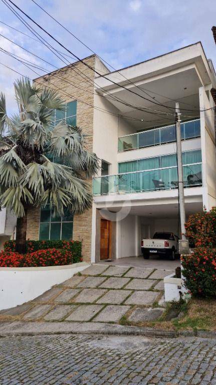Casa à venda com 4 quartos, 440m² - Maria Paula,Niterói
