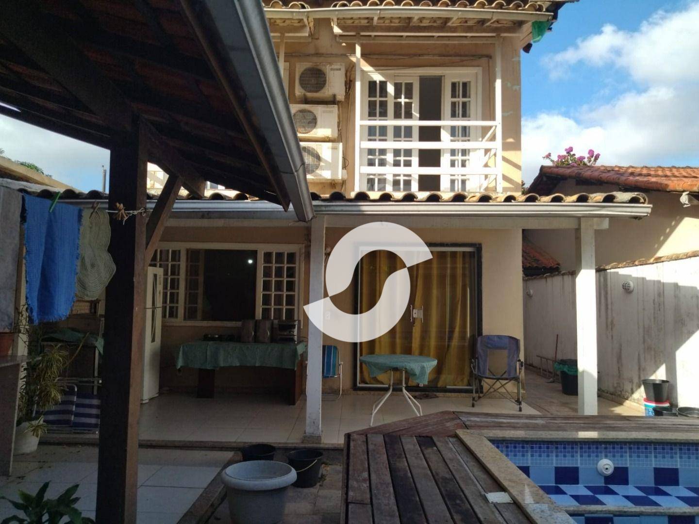 Casa à venda com 5 quartos, 180m² - Serra Grande,Niterói