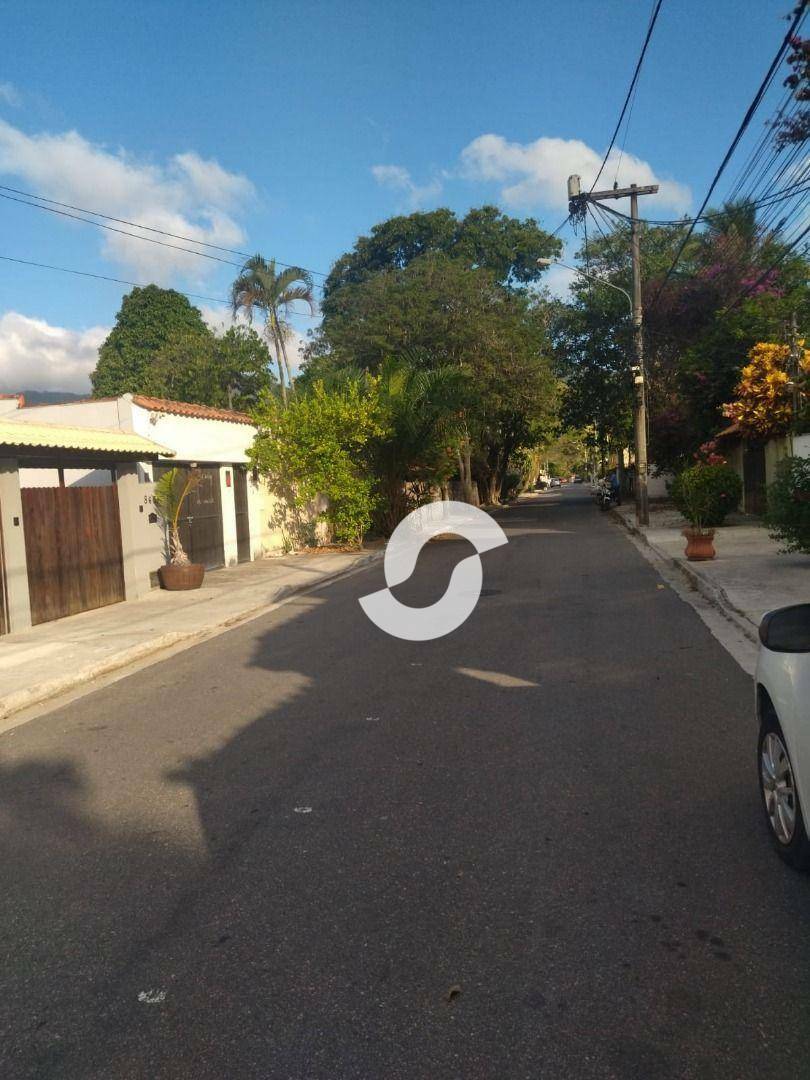  - Casa à venda, 180 m² por R$ 800.000,00 - Serra Grande - Niterói/RJ