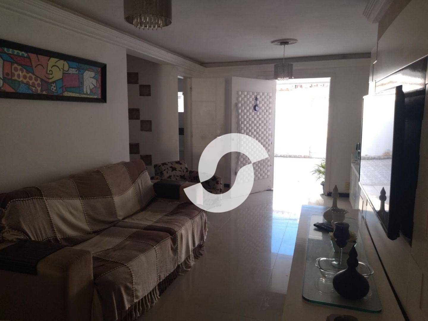Casa à venda com 5 quartos, 180m² - Serra Grande,Niterói