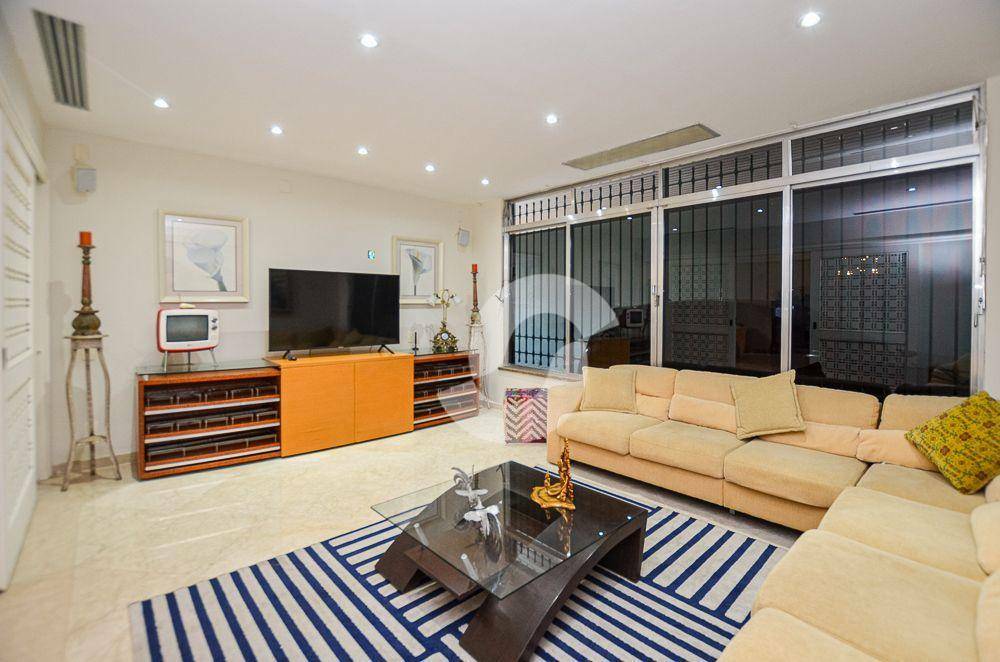  - Casa com 4 dormitórios à venda, 403 m² por R$ 2.000.000,00 - São Francisco - Niterói/RJ