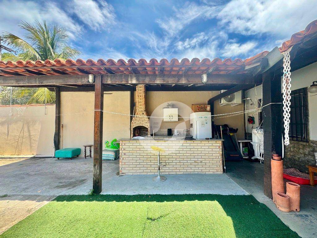  - Casa à venda, 157 m² por R$ 820.000,00 - Piratininga - Niterói/RJ