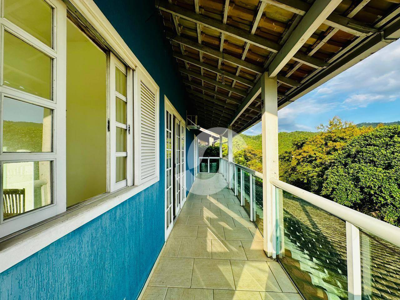 Casa à venda com 3 quartos, 236m² - Engenho do Mato,Niterói